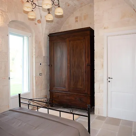 Tower House In Puglia With Pool And Coast Views * צ'יסטרנינו