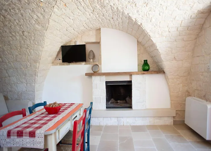 Tower House In Puglia With Pool And Coast Views